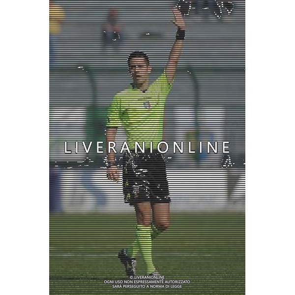 Busto Arsizio (VA) 13-04-2014 Stadio Carlo Speroni Campionato Lega PRO Prima Divisione girone A - 28Â° giornata Pro Patria - FeralpiSalo\' nella foto l\'arbitro Valerio Colarossi di Roma foto Roberto Garavaglia - ag. Aldo Liverani sas
