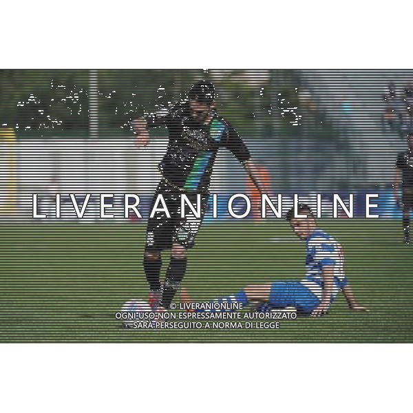Busto Arsizio (VA) 13-04-2014 Stadio Carlo Speroni Campionato Lega PRO Prima Divisione girone A - 28Â° giornata Pro Patria - FeralpiSalo\' nella foto Marco Di Benedetto (FeralpiSalo\') foto Roberto Garavaglia - ag. Aldo Liverani sas