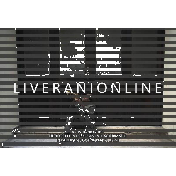 (140419) -- HAVANA, April 19, 2014 () -- A musician plays trompet in Old Havana, capital of Cuba, on April 18, 2014. (/David de la Paz) (sp) ©Photoshot/Ag. Aldo Liverani s.a.s.-Only Italy-Editorial Use Only