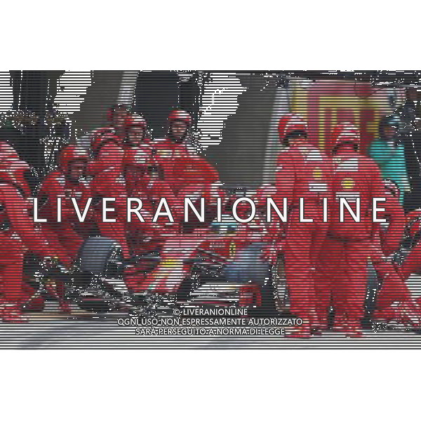 Fernando Alonso (ESP) Ferrari F14-T makes a pit stop. 20.04.2014. Formula 1 World Championship, Rd 4, Chinese Grand Prix, Shanghai, China, Race Day. - www.xpbimages.com, EMail: requests@xpbimages.com - copy of publication required for printed pictures. Every used picture is fee-liable. © Copyright: Batchelor / XPB Images /Ag. Aldo Liverani s.a.s.-Only Italy-Editorial Use Only