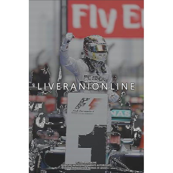 Race winner Lewis Hamilton (GBR) Mercedes AMG F1 W05 celebrates in parc ferme. 20.04.2014. Formula 1 World Championship, Rd 4, Chinese Grand Prix, Shanghai, China, Race Day. - www.xpbimages.com, EMail: requests@xpbimages.com - copy of publication required for printed pictures. Every used picture is fee-liable. © Copyright: Photo4 / XPB Images /Ag. Aldo Liverani s.a.s.-Only Italy-Editorial Use Only