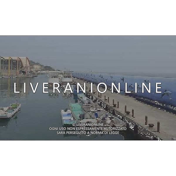 (140422) -- PINGTUNG, April 22, 2014 () -- Photo taken on April 21, 2014 shows a port of Liouciou Township in Pingtung County, southeast China\'s Taiwan. Liouciou township, which locates 8-9 nautical miles away from the Taiwan Island, has an area of 6.8 square meters. (/Huang Xiaoyong) (lfj) ©photoshot/AGENZIA ALDO LIVERANI SAS - ITALY ONLY - Vedute della citta\' portuale di Liouciou, a sud est della Cina a 8-9 miglia nautiche dall\'isola di Taiwan, ha una superficie di 6,8 metri quadrati 22 aprile 2014