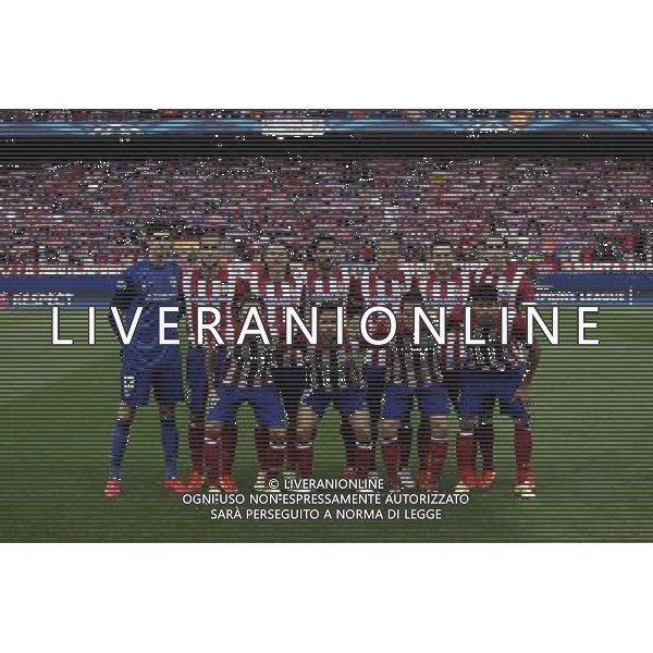 Atletico de MadridÇs players // Atletico de MadridÇs players during the UEFA Champions League Round of 4, 1st Leg Match between Club Atletico de Madrid vs Chelsea FC at the Estadio Vicente Calderon in Madrid, Spain on 2014/04/22. EXPA Pictures © 2014, PhotoCredit: EXPA/ Alterphotos/ Victor Blanco *****ATTENTION - OUT of ESP, SUI***** ©PHOTOHSOT/AGENZIA ALDO LIVERANI SAS - ITALY ONLY - EDITORIAL USE ONLY - Atletico Madrid - Chelsea UEFA Champions League 22 aprile 2014
