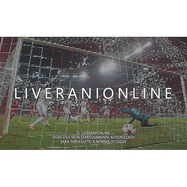 firo Fu§ball, Fussball, 29.04.2014 Uefa Champions League, CL Saison 2013/2014 Halbfinale, RŸckspiel FCB FC Bayern MŸnchen Muenchen - Real Madrid CF Tor Treffer, Remote, Hintertor, Hintertorkamera, FCB Torwart TorhŸter Manuel Neuer, Real Madrid Pepe $worldrights Es gelten unsere AGB, einsehbar auf www.firosportphoto.de copyright by firo sportphoto: Coesfelder Str.207 48249 DŸlmen www.firosportphoto.de mail@firosportphoto.de (V o l k s b a n k B o c h u m - W i t t e n ) BLZ.: 430 601 29 Kt. Nr.: 341 117 100 Tel:Ê 02594 - 9916004 Fax:Ê02594 - 9916005 AG ALDO LIVERANI SAS ONLY ITALY