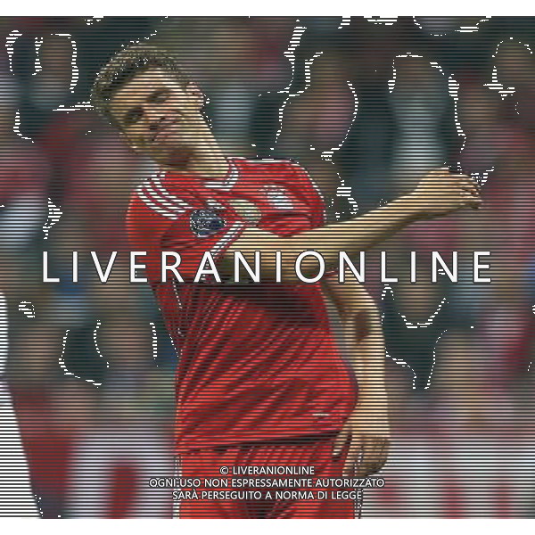 firo Fu§ball, Fussball, 29.04.2014 Uefa Champions League, CL Saison 2013/2014 Halbfinale, RŸckspiel FCB FC Bayern MŸnchen Muenchen - Real Madrid CF FCB Thomas MŸller Mueller, Gestik, Geste, EnttŠuschung enttŠuscht Enttaeuschung enttaeuscht unzufrieden $worldrights Es gelten unsere AGB, einsehbar auf www.firosportphoto.de copyright by firo sportphoto: Coesfelder Str.207 48249 DŸlmen www.firosportphoto.de mail@firosportphoto.de (V o l k s b a n k B o c h u m - W i t t e n ) BLZ.: 430 601 29 Kt. Nr.: 341 117 100 Tel:Ê 02594 - 9916004 Fax:Ê02594 - 9916005 AG ALDO LIVERANI SAS ONLY ITALY