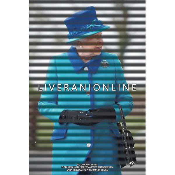 NARBETH, WALES - APRIL 29: Queen Elizabeth II during an official visit to Cotts Farm Equine Hospital, Narbeth on April 29, 2014 in Narbeth, Wales. The Cotts Equine Hospital is a purpose-built facility offering veterinary equine care. AG ALDO LIVERANI SAS ONLY ITALY
