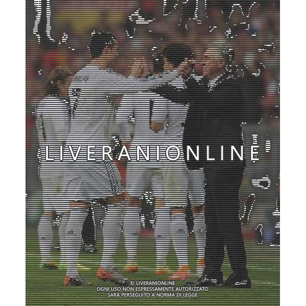 firo Fu§ball,Fussball, 29.04.2014 Uefa Champions League, Saison 2013/2014 Halbfinale - RŸckspiel, FC Bayern MŸnchen, Muenchen, FCB - Real Madrid CF, 0 : 4, Jubel, jubeln, Gestik, Cristiano Ronaldo, CR7, Real Madrid, mit, Trainer, Real Madrid, Carlo Ancelotti, $worldrightsEs gelten unsere AGB, einsehbar auf www.firosportphoto.de copyright by firo sportphoto: Coesfelder Str.207 48249 DŸlmen www.firosportphoto.de mail@firosportphoto.de (V o l k s b a n k B o c h u m - W i t t e n ) BLZ.: 430 601 29 Kt. Nr.: 341 117 100 Tel:Ê 02594 - 9916004 Fax:Ê02594 - 9916005 AG ALDO LIVERANI SAS ONLY ITALY