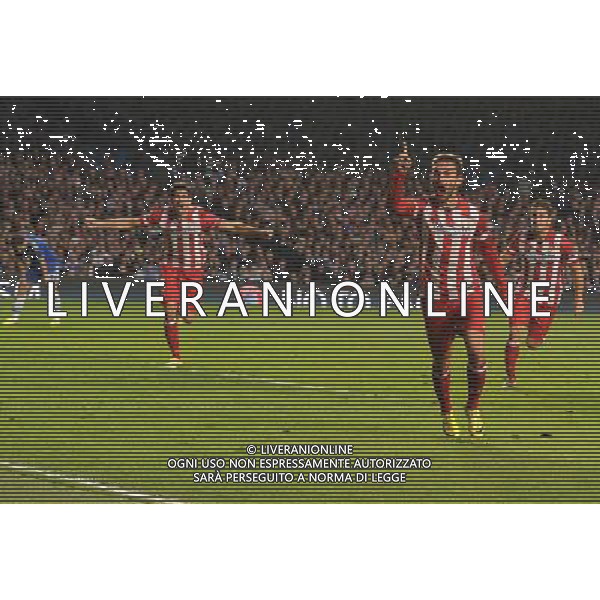  Athletico Madrid\'s celebrate their equalising goal in their 3-1 win against Chelsea, in the Semi Final second leg held at Stamford Bridge, London on Wednesday April 30, 2014. AG ALDO LIVERANI SAS ONLY ITALY