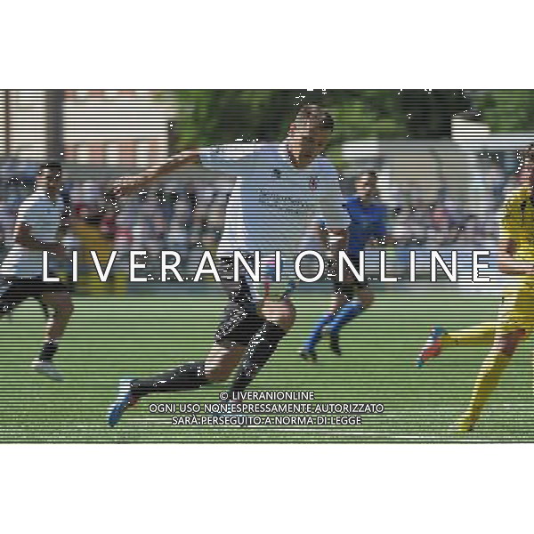 Vercelli 4-05-2014 Stadio Silvio Piola Campionato Lega PRO Prima Divisione girone A - 30Â° giornata Pro Vercelli - Carrarese nella foto Njazi Kuqi (Pro Vercelli) foto Roberto Garavaglia - ag. Aldo Liverani sas