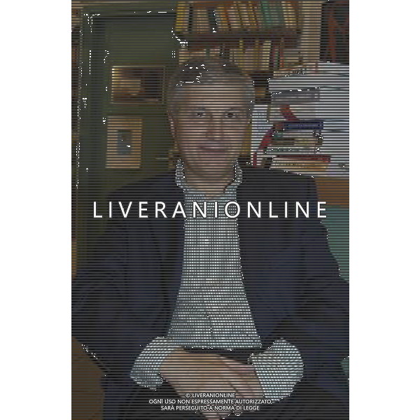 MILANO 30/6/2003 LIBRERIA RIZZOLI PRESENTAZIONE NUOVO NUMERO DELL EUROPEO SU DIVISMO I SIMBOLI IMMORTALI FOTO ERMES BELTRAMI\AG ALDO LIVERANI NELLA FOTO ALDO GRASSO