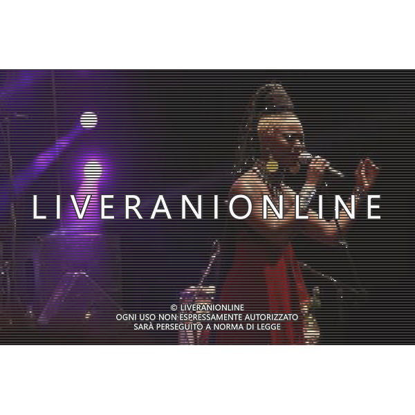 (140501) -- HARARE, May 1, 2014 () -- Grammy-winning Dobet Gnahore from Cote D\'Ivoire performs at a concert during the Harare International Festival of The Arts (HIFA) in Harare, Zimbabwe, May 1, 2014. Dobet Gnahore is among top African artists to perform this year at the annual HIFA festival. (/Xu Lingui) ©PHOTOSHOT/AGENZIA ALDO LIVERANI SAS - ITALY ONLY - EDITORIAL USE ONLY ©photoshot/AGENZIA ALDO LIVERANI SAS -