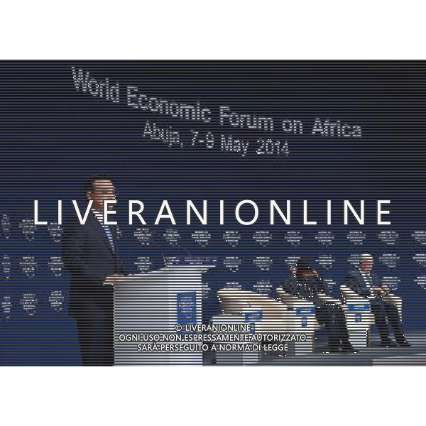 (140508) -- ABUJA, May 8, 2014 () -- Chinese Premier Li Keqiang (L) delivers a speech at the World Economic Forum on Africa in Abuja, Nigeria, May 8, 2014. (/Li Tao) (zkr) ag aldo liverani sas only italy