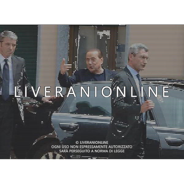L\'uscita dell\'ex premier Silvio Berlusconi, nel primo giorno ai servizi sociali nella clinica per anziani Sacra Famiglia a Cesano Boscone -Milano 09 maggio 2014 ©Gazzaniga/AGENZIA ALDO LIVERANI SAS