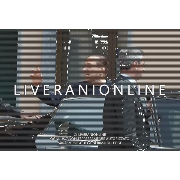 L\'uscita dell\'ex premier Silvio Berlusconi, nel primo giorno ai servizi sociali nella clinica per anziani Sacra Famiglia a Cesano Boscone -Milano 09 maggio 2014 ©Gazzaniga/AGENZIA ALDO LIVERANI SAS