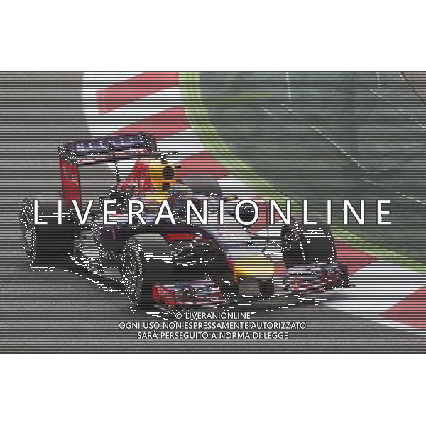 Sebastian Vettel (GER) Red Bull Racing RB10. 10.05.2014. Formula 1 World Championship, Rd 5, Spanish Grand Prix, Barcelona, Spain, Qualifying Day. - www.xpbimages.com, EMail: requests@xpbimages.com - copy of publication required for printed pictures. Every used picture is fee-liable. © Copyright: Photo4 / XPB Images /Agenzia Aldo Liverani sas - ITALY ONLY - EDITORIAL USE ONLY - Gp F1 Spagna - Barcellona - Prove ufficiali