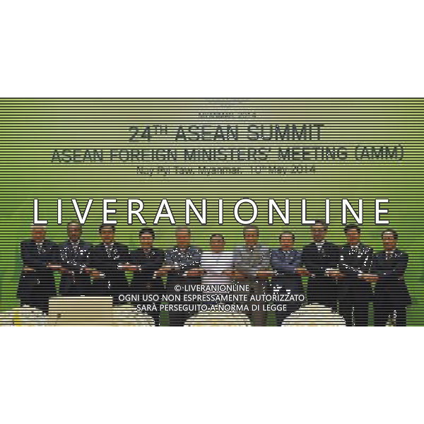 (140510) -- NAY PYI TAW, May 10, 2014 () -- ASEAN Secretary-General Le Luong Minh (1st R) and ASEAN Foreign Ministers pose for photos prior to the ASEAN Foreign Ministers\' Meeting during the 24th ASEAN Summit in Nay Pyi Tay, Myanmar, May 10, 2014. (/Wong Pun Keung) (zw) ©photoshot/AGENZIA ALDO LIVERANI SAS - ITALY ONLY - EDITORIAL USE ONLY