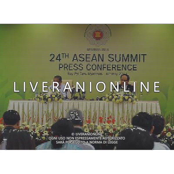 (140510) -- NAY PYI TAW, May 10, 2014 () -- ASEAN Secretary-General Le Luong Minh (R) and Myanmar Foreign Minister U Wunna Maung Lwin attend the press conference after the ASEAN Foreign Ministers\' Meeting in Nay Pyi Taw, Myanmar, May 10, 2014. (/Wong Pun Keung) (cy) ©photoshot/AGENZIA ALDO LIVERANI SAS - ITALY ONLY - EDITORIAL USE ONLY