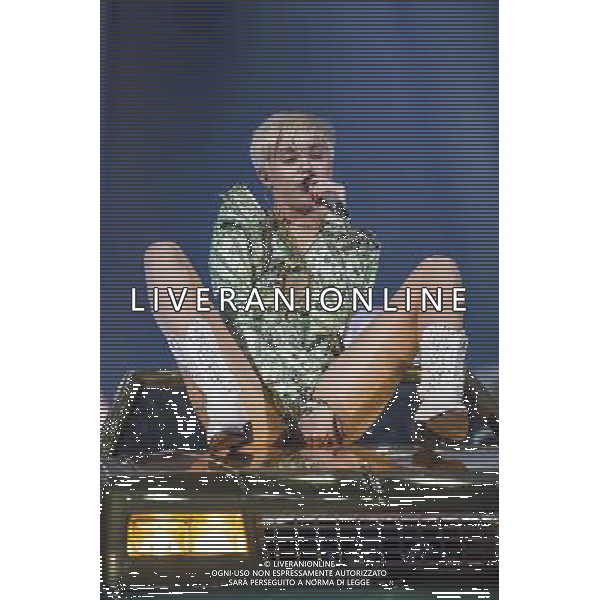 Miley Cyrus performs live at Leeds Arena, Leeds, England as part of her Bangerz tour, 10th May 2014. ©PHOTOSHOT/AGENZIA ALDO LIVERANI SAS - ITALY ONLY - EDITORIAL USE ONLY