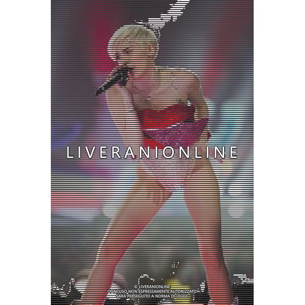Miley Cyrus performs live at Leeds Arena, Leeds, England as part of her Bangerz tour, 10th May 2014. ©PHOTOSHOT/AGENZIA ALDO LIVERANI SAS - ITALY ONLY - EDITORIAL USE ONLY