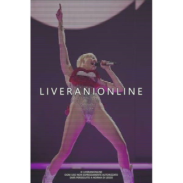 Miley Cyrus performs live at Leeds Arena, Leeds, England as part of her Bangerz tour, 10th May 2014. ©PHOTOSHOT/AGENZIA ALDO LIVERANI SAS - ITALY ONLY - EDITORIAL USE ONLY