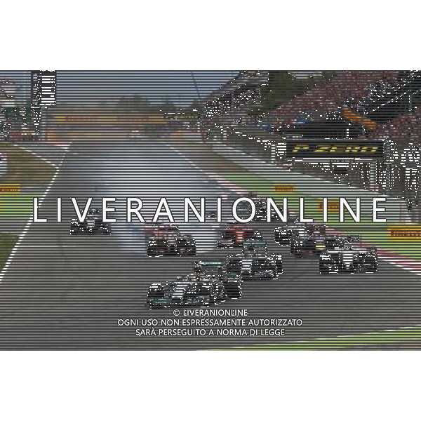 Lewis Hamilton (GBR), Mercedes AMG F1 Team, start of the race 11.05.2014. Formula 1 World Championship, Rd 5, Spanish Grand Prix, Barcelona, Spain, Race Day. - www.xpbimages.com, EMail: requests@xpbimages.com - copy of publication required for printed pictures. Every used picture is fee-liable. © Copyright: Charniaux / XPB Images AG ALDO LIVERANI SAS ONLY ITALY