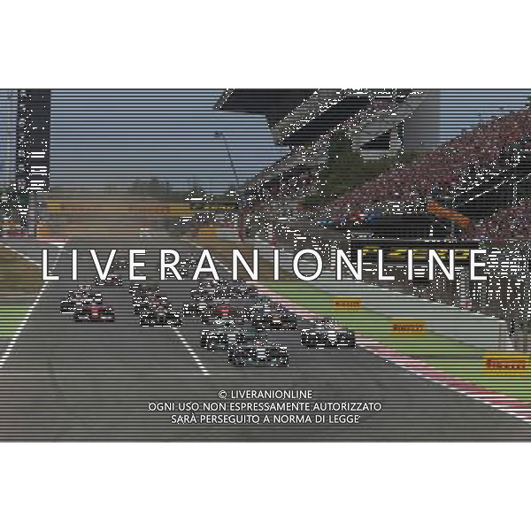 Start of the race, Lewis Hamilton (GBR), Mercedes AMG F1 Team 11.05.2014. Formula 1 World Championship, Rd 5, Spanish Grand Prix, Barcelona, Spain, Race Day. - www.xpbimages.com, EMail: requests@xpbimages.com - copy of publication required for printed pictures. Every used picture is fee-liable. © Copyright: Charniaux / XPB Images AG ALDO LIVERANI SAS ONLY ITALY