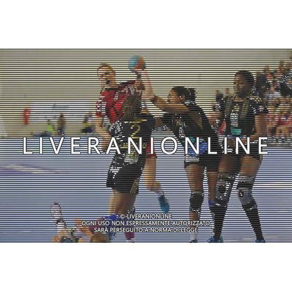Jasmina Djapanovic - 11.05.2014 - Issy Paris Hand / H65 Hoor - Finale de la Coupe d\'Europe retour feminine 2014 Photo : Aurelien Meunier / Icon Sport AG ALDO LIVERANI SAS ONLY ITALY AG ALDO LIVERANI SAS ONLY ITALY