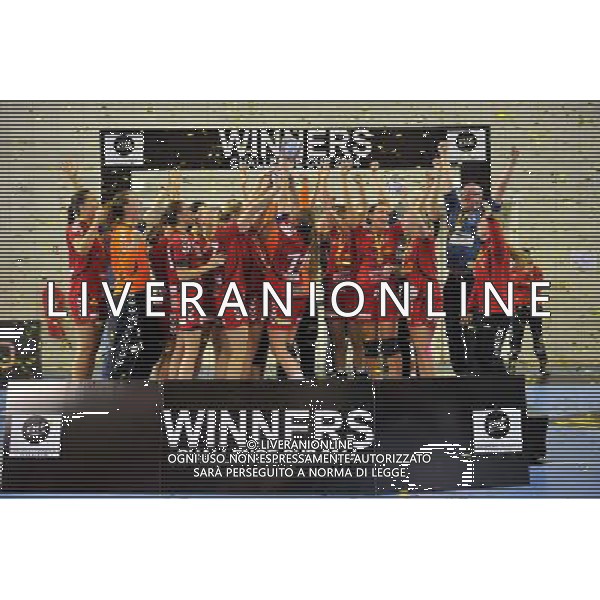 Victoire H65 Hoor - 11.05.2014 - Issy Paris Hand / H65 Hoor - Finale de la Coupe d\'Europe retour feminine 2014 Photo : Aurelien Meunier / Icon Sport AG ALDO LIVERANI SAS ONLY ITALY