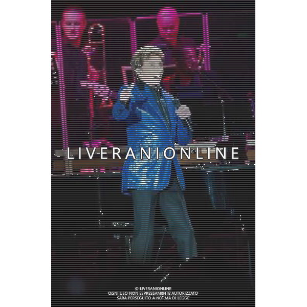 American singer-songwriter Barry Manilow (born Barry Alan Pincus) performs the first of two shows at Wembley Arena, London, England, UK on 13th May 2014. AG ALDOL IVERANI SAS ONLY ITALY