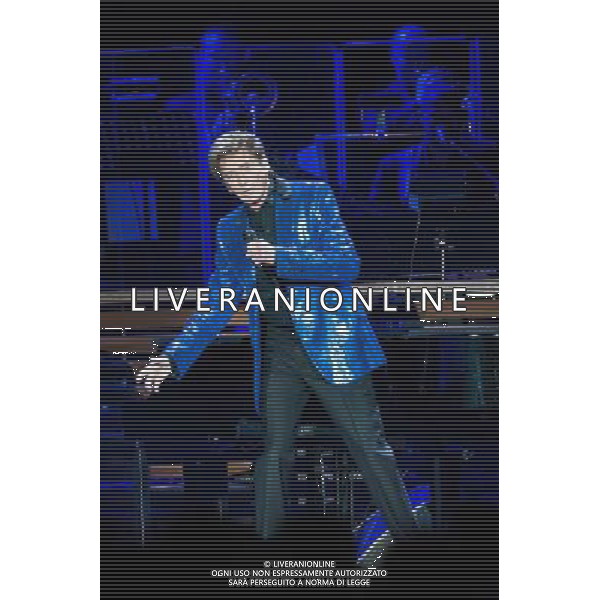 American singer-songwriter Barry Manilow (born Barry Alan Pincus) performs the first of two shows at Wembley Arena, London, England, UK on 13th May 2014. AG ALDOL IVERANI SAS ONLY ITALY