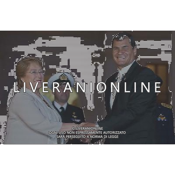 (140514) -- SANTIAGO, May 14, 2014 () -- Chilean President Michelle Bachelet (L) meets with Ecuador\'s President Rafael Correa in the Moneda Palace in Santiago, capital of Chile, on May 13, 2014. (/Jorge Villegas) AG ALDO LIVERANI SAS ONLY ITALY