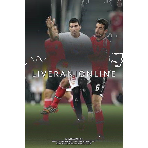 TURYN 14.05.2014 FINALOWY MECZ LIGA EUROPY SEZON 2013/14: SEVILLA FC - BENFICA LIZBONA --- UEFA EUROPA LEAGUE FINAL MATCH IN TURIN: SEVILLA FC - BENFICA LISBON JOSE ANTONIO REYES RUBEN AMORIM FOT. PIOTR KUCZA/NEWSPIX.PL --- Newspix.pl ©NEWSPIX/AGENZIA ALDO LIVERANI SAS - ITALY ONLY - Siviglia - Benfica UEFA Europa League 2013/2014 Finale Torino - 14.05.2014 *** Local Caption *** www.newspix.pl mail us: info@newspix.pl call us: 0048 022 23 22 222 --- Polish Picture Agency by Ringier Axel Springer Poland
