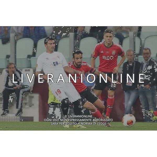 TURYN 14.05.2014 FINALOWY MECZ LIGA EUROPY SEZON 2013/14: SEVILLA FC - BENFICA LIZBONA --- UEFA EUROPA LEAGUE FINAL MATCH IN TURIN: SEVILLA FC - BENFICA LISBON JOSE ANTONIO REYES RUBEN AMORIM GUILHERME SIQUEIRA FOT. PIOTR KUCZA/NEWSPIX.PL --- Newspix.pl ©NEWSPIX/AGENZIA ALDO LIVERANI SAS - ITALY ONLY - Siviglia - Benfica UEFA Europa League 2013/2014 Finale Torino - 14.05.2014 *** Local Caption *** www.newspix.pl mail us: info@newspix.pl call us: 0048 022 23 22 222 --- Polish Picture Agency by Ringier Axel Springer Poland