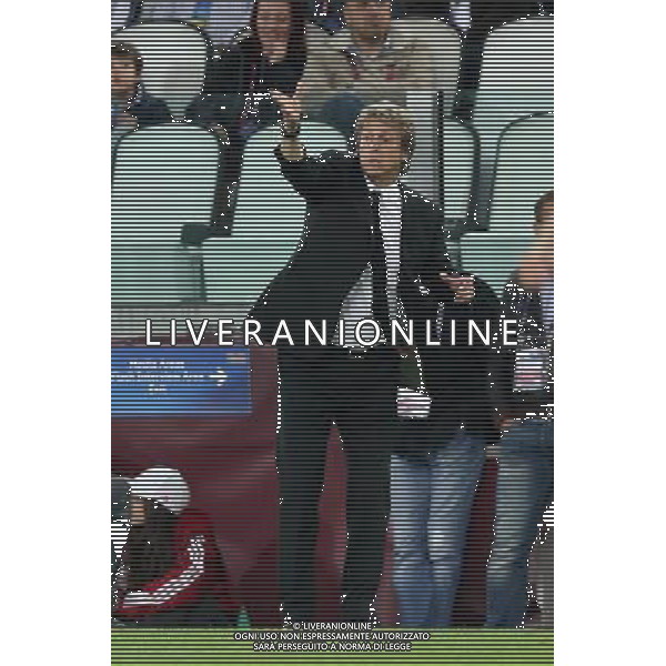 TURYN 14.05.2014 FINALOWY MECZ LIGA EUROPY SEZON 2013/14: SEVILLA FC - BENFICA LIZBONA --- UEFA EUROPA LEAGUE FINAL MATCH IN TURIN: SEVILLA FC - BENFICA LISBON JORGE JESUS FOT. PIOTR KUCZA/NEWSPIX.PL --- Newspix.pl ©NEWSPIX/AGENZIA ALDO LIVERANI SAS - ITALY ONLY - Siviglia - Benfica UEFA Europa League 2013/2014 Finale Torino - 14.05.2014 *** Local Caption *** www.newspix.pl mail us: info@newspix.pl call us: 0048 022 23 22 222 --- Polish Picture Agency by Ringier Axel Springer Poland