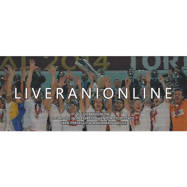 UEFA Europa League 2013/2014 Finale Torino - 14.05.2014 Siviglia-Benfica Nella Foto:Rakitic Ivan alza la coppa /Ph.Vitez-Ag. Aldo Liverani