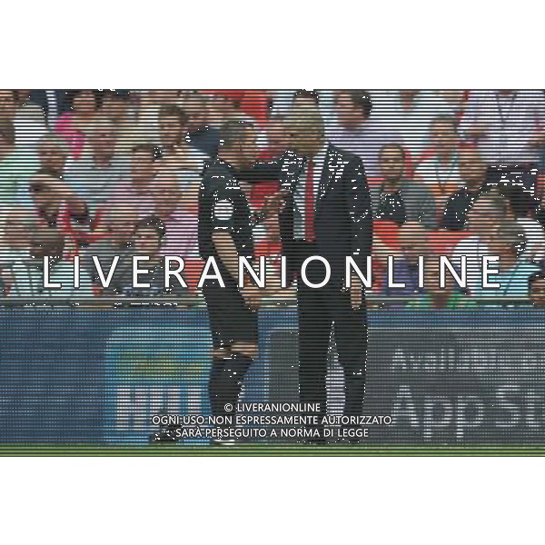 LEE PROBERT \' ARSENE WENGER ARSENAL FC V HULL CITY FC ARSENAL FC V HULL CITY FC, THE BUDWEISER FA CUP FINAL WEMBLEY STADIUM, LONDON, ENGLAND 17 May 2014 GAU80872 THE BUDWEISER FA CUP FINAL 2014 WARNING! This Photograph May Only Be Used For Newspaper And/Or Magazine Editorial Purposes. May Not Be Used For Publications Involving 1 player, 1 Club Or 1 Competition Without Written Authorisation From Football DataCo Ltd. For Any Queries, Please Contact Football DataCo Ltd on +44 (0) 207 864 9121 ag aldo liverani sas only italy