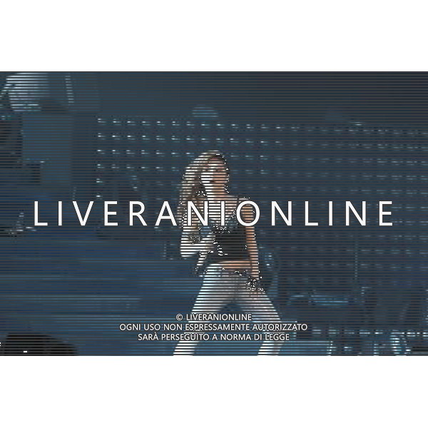 (140517) -- BEIJING, May 17, 2014 () -- Singer G.E.M performs at her solo concert in Beijing, capital of China, May 16, 2014. () (ry) AG ALDOLIVERANI SAS ONLY ITALY