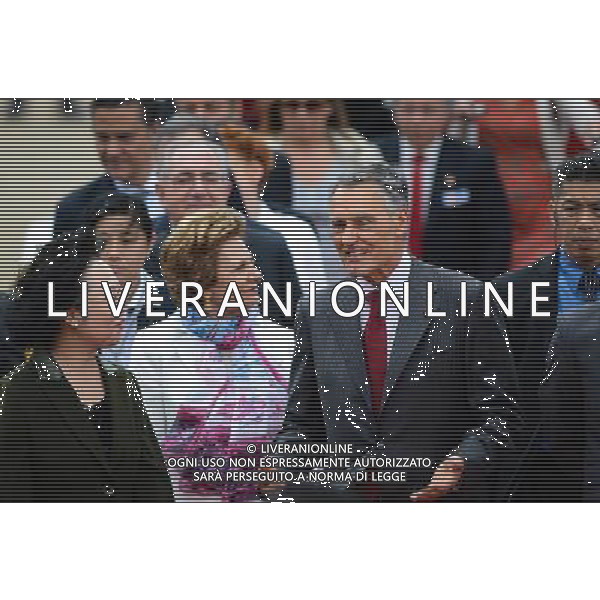(140517) -- MACAO, May 17, 2014 () -- Portuguese President Anibal Cavaco Silva (3rd L front) arrives at Macao International Airport for a visit in Macao, south China, May 17, 2014. (/Cheong Kam Ka)(zkr) AG ALDO LIVERANI SAS ONLY ITALY