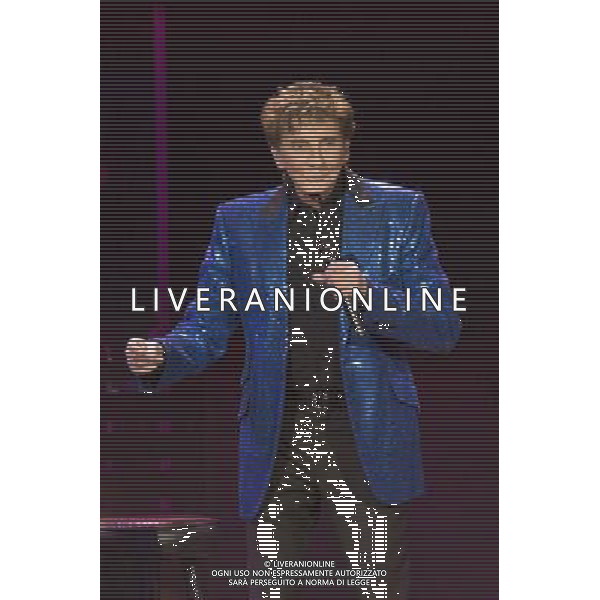 Barry Manilow performs live in concert at Manchester Arena, Manchester, England, 18th May 2014. AG ALDO LIVERANI SAS ONLY ITALY