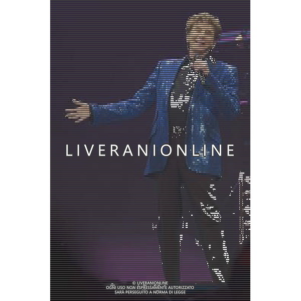 Barry Manilow performs live in concert at Manchester Arena, Manchester, England, 18th May 2014. AG ALDO LIVERANI SAS ONLY ITALY