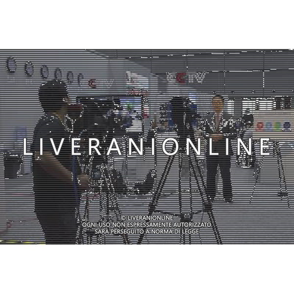 (140521) -- SHANGHAI, May 21, 2014 () -- Journalists work at the media center of the fourth summit of the Conference on Interaction and Confidence Building Measures in Asia (CICA) in east China\'s Shanghai, May 21, 2014. The fourth CICA summit began in Shanghai on Wednesday morning. (/Lyu Xun) (lfj) ©PHOTOSHOT/Agenzia Aldo Liverani sas - ITALY ONLY - EDITORIAL USE ONLY - Sessione di apertura del quarto vertice della Conferenza sull\'interazione e misure di rafforzamento della fiducia in Asia (CICA), a Shanghai, Cina 21 Maggio 2014.