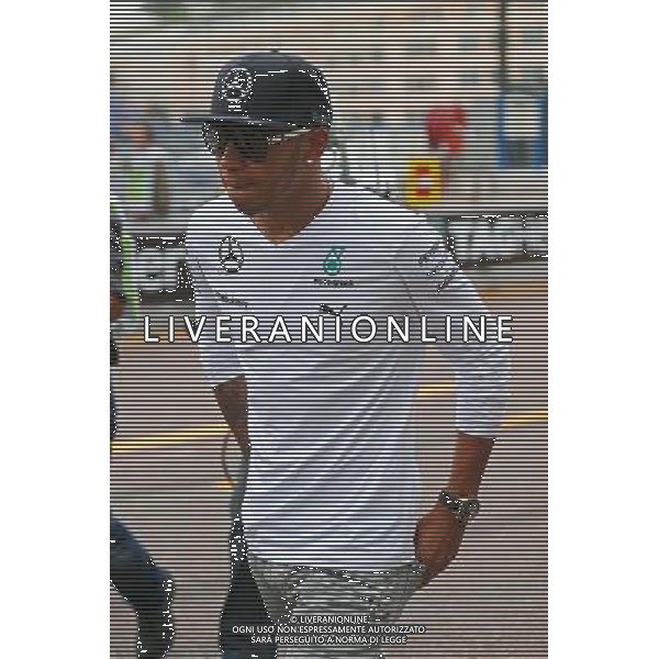Lewis Hamilton (GBR) Mercedes AMG F1 arrives late for FP1. 22.05.2014. Formula 1 World Championship, Rd 6, Monaco Grand Prix, Monte Carlo, Monaco, Practice Day. - www.xpbimages.com, EMail: requests@xpbimages.com - copy of publication required for printed pictures. Every used picture is fee-liable. © Copyright: Batchelor / XPB Images AG ALDO LIVERANI SAS ONLY ITALY
