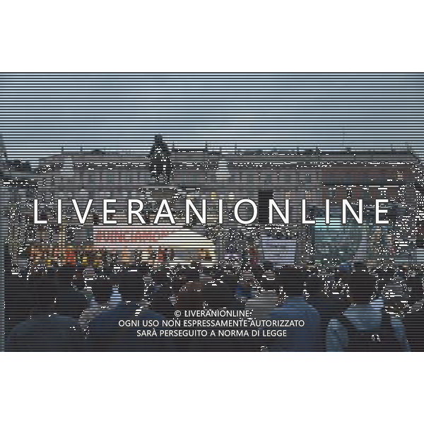 Milano piazza Duomo Comizio Beppe Grillo FOTO ALDO GAZZANIGA-AG ALDO LIVERANI SAS