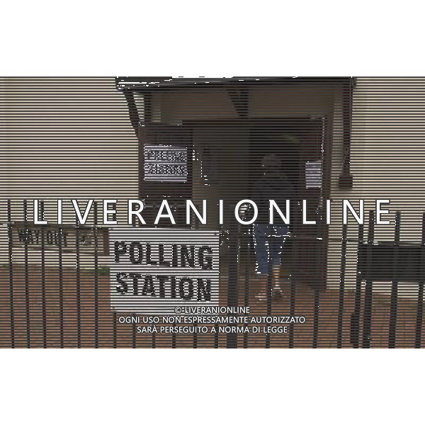 Millions of voters get the chance to have their say in Council and European elections. Polling Stations in Dagenham, Essex. Â©photohsotAGENZIA ALDO LIVERANI SAS - ITALY ONLY - Milioni di elettori al voto per il Consiglio e le elezioni europee. Seggi elettorali in Gran Bretagna 23 maggio 2014
