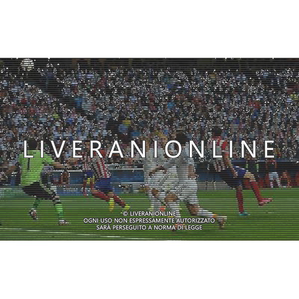 UEFA Champions League 2013/2014 Finale Lisbona (Portogallo) - 24.05.2014 Real Madrid-Atletico Madrid Nella Foto:godin gol /Ph.Vitez-Ag. Aldo Liverani