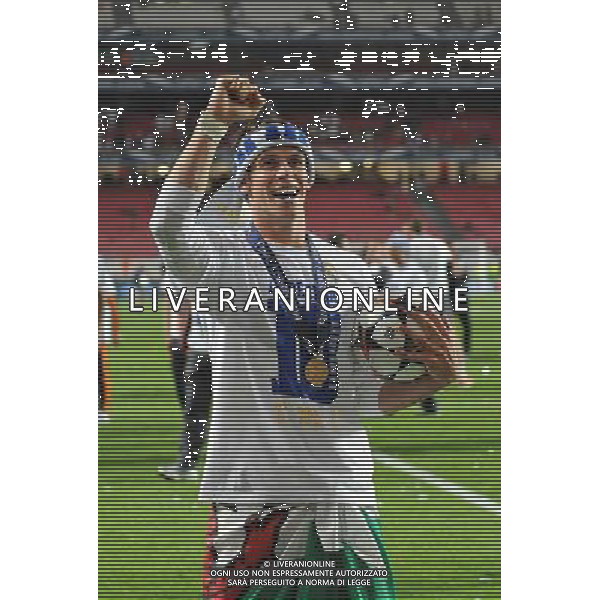 Real Madrid\'s Gareth Bale celebrates at full time Photographer Ian Cook/CameraSport Football - UEFA Champions League Final 2014 - Real Madrid v Atletico Madrid - Saturday 24th May 2014 - Stadium of Light - Lisbon - Portugal © CameraSport - 43 Linden Ave. Countesthorpe. Leicester. England. LE8 5PG - Tel: +44 (0) 116 277 4147 - admin@camerasport.com - www.camerasport.com /AGENZIA ALDO LIVERANI SAS - ITALY ONLY - Real Madrid - Atletico Madrid UEFA Champions League 2013/2014 Finale Lisbona (Portogallo) - 24.05.2014