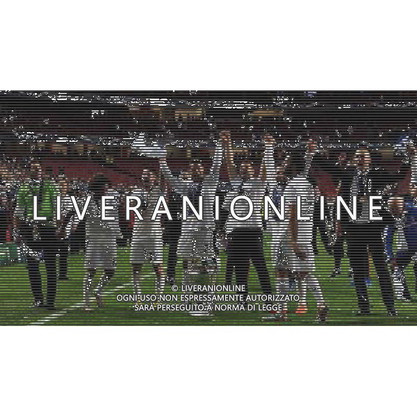 (140525) -- LISBON, May 25, 2014 () -- Real Madrid\'s players celebrate after defeating Atletico Madrid during the UEFA Champions League Final at Luz stadium in Lisbon, capital of Portugal, on May 24, 2014. Real Madrid won 4-1. (/Zhang Liyun) ©PHOTOSHOT/AGENZIA ALDO LIVERANI SAS - ITALY ONLY - EDITORIAL USE ONLY