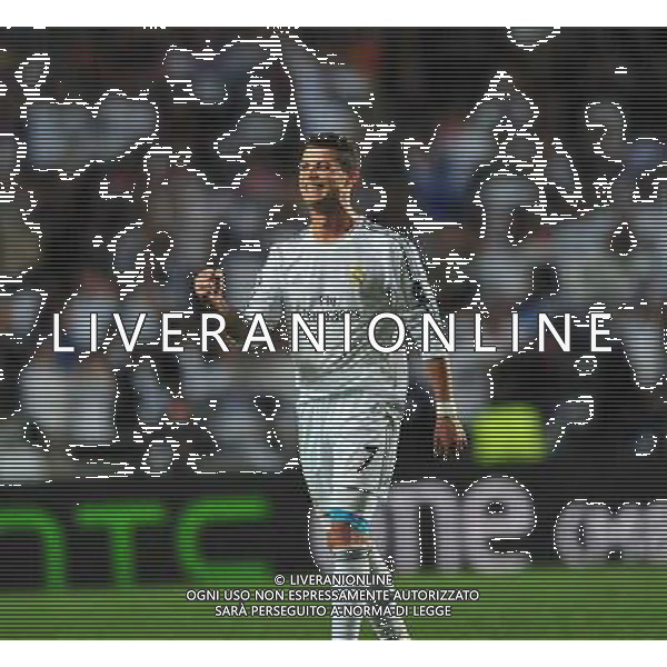 (140525) -- LISBON, May 25, 2014 () -- Real Madrid\'s Cristiano Ronaldo reacts during the UEFA Champions League Final Real Madrid vs Atletico de Madrid at Luz stadium in Lisbon, capital of Portugal, on May 24, 2014. Real Madrid won 4-1. (/Zhang Liyun) ©PHOTOSHOT/AGENZIA ALDO LIVERANI SAS - ITALY ONLY - EDITORIAL USE ONLY