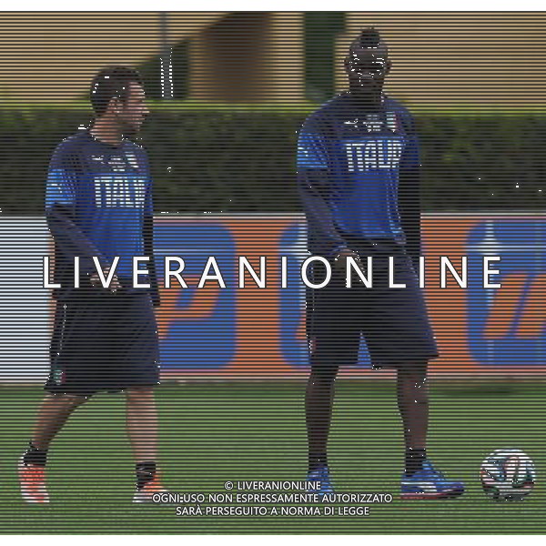 Raduno Nazionale Italiana in vista dei Mondiali di Calcio FIFA 2014 in Brasile Firenze - 27.05.2014 Allenamento Nella Foto:balotelli cassano /Ph.Vitez-Ag. Aldo Liverani