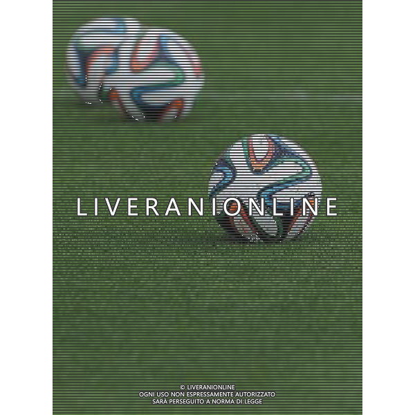 Raduno Nazionale Italiana in vista dei Mondiali di Calcio FIFA 2014 in Brasile Firenze - 27.05.2014 Allenamento Nella Foto:palloni /Ph.Vitez-Ag. Aldo Liverani